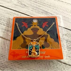 The Star Gold and enamel necklace adjustable